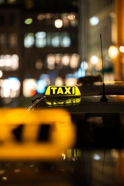 JW nieuwe bedrijfsaansprakelijkheidsverzekering (AVB) voor taxibedrijven